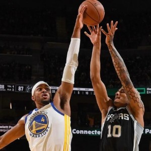  文班亚马盖帽盛宴马刺力克马刺