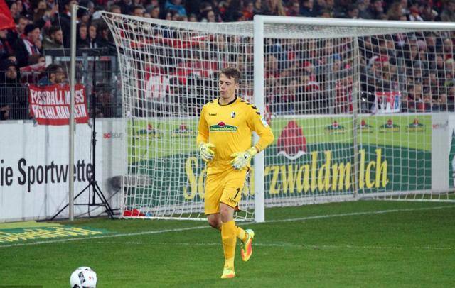  莱比锡红牛主场大胜柏林联合稳居前三甲  