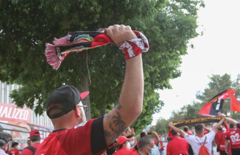  拜仁提前三轮锁定德甲桂冠  